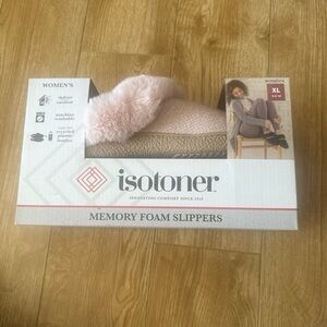 Isotoner Memory Foam Slippers - Pink XL (9.5-10)